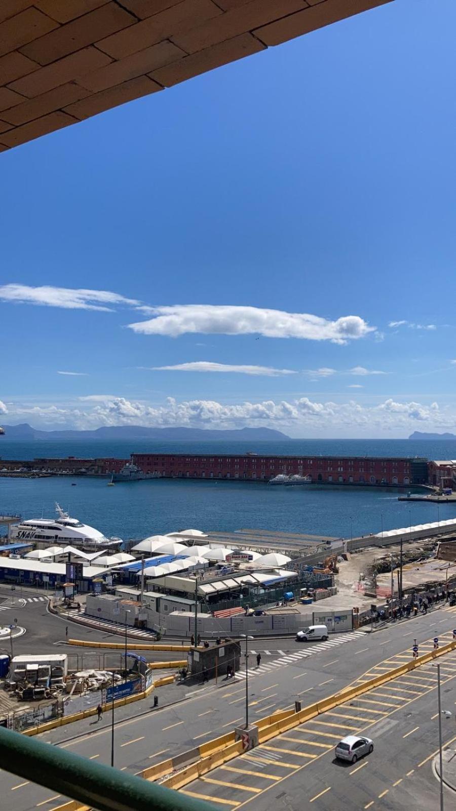 Covo Degli Angioini Nápoles Exterior foto