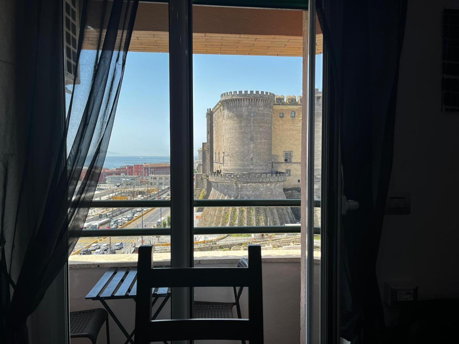 Covo Degli Angioini Nápoles Exterior foto
